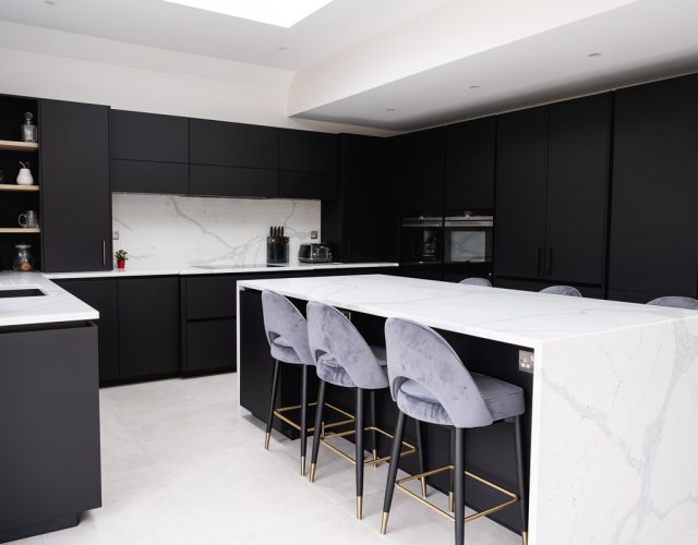 Black and White Handleless Kitchen